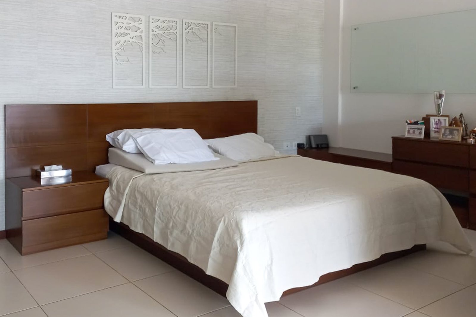 Exclusiva y Espectacular Residencia Amoblada en Colinas del Urubó