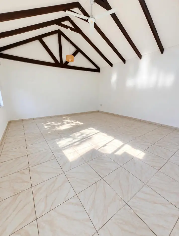 Propiedad muy interesante en Venta, zona Nuevo Los Pozos